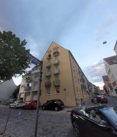 City Center - 4 Room Apartment With Kitchen And 2 Bathrooms Nürnberg Exterior foto