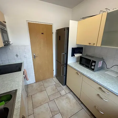 City Center - 4 Room Apartment With Kitchen And 2 Bathrooms Nürnberg Exterior foto
