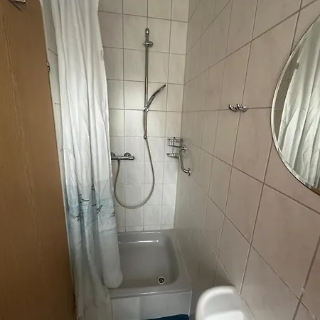 City Center - 4 Room Apartment With Kitchen And 2 Bathrooms Nürnberg Exterior foto